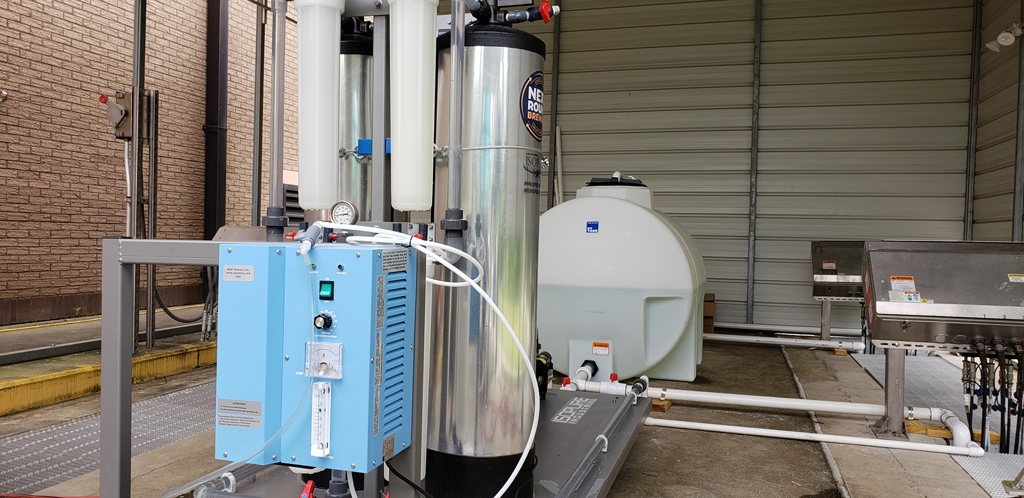 SP-16G Ozone Generator with filters and holding tanks